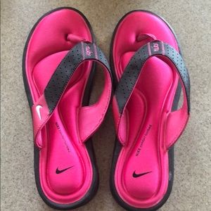 Nike sandals